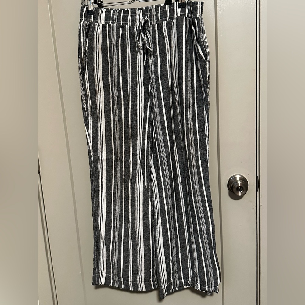 Briggs New York Black and White Striped Men's Chinos